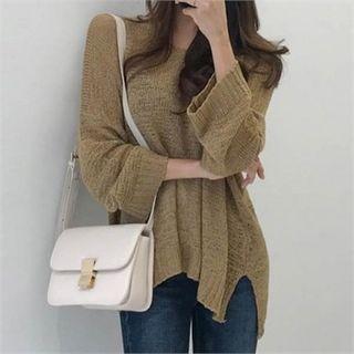 V-neck Boxy Knit Top