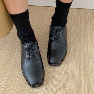 Square-toe Stitched Oxfords