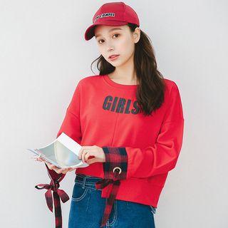 Letter Asymmetric Hem Cropped Sweatshirt