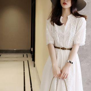 Short-sleeve V-neck Flower Midi A-line Dress