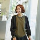 Pocket-side Two-tone Sweatshirt