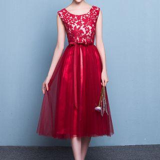 Sleeveless Lace-panel Party Dress