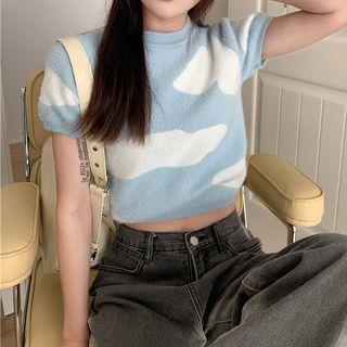 Short-sleeve Cloud Print Crop Knit Top