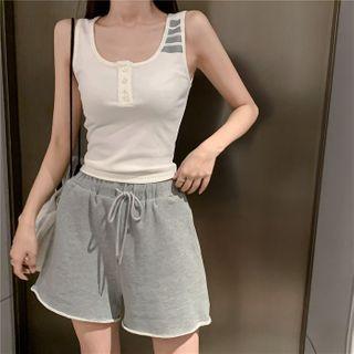 Half-button Cropped Tank Top / Wide-leg Sweatshorts