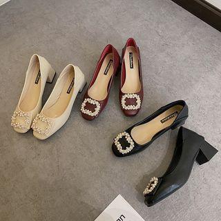 Faux Pearl Buckle Chunky Heel Pumps