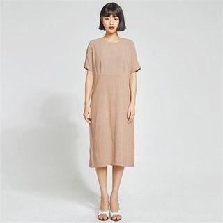 Pintuck-detail Slit-hem Dress