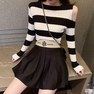 Cold-shoulder Striped Cropped Sweater