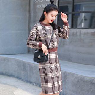 Set: Plaid Sweatshirt + Straight Cut Midi Skirt