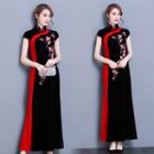 Flower Embroidered Color Panel Cap Sleeve Qipao