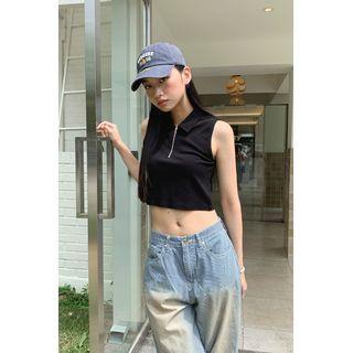 Sleeveless Collared Zipped Crop Top