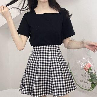 Set: Short-sleeve T-shirt + Gingham A-line Skirt