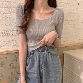 Plain U-neck Ribbed Crop Knit Top