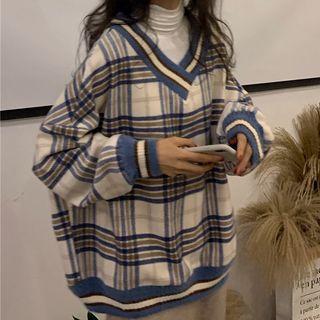 V-neck Plaid Sweater / Mock-turtleneck Long-sleeve T-shirt