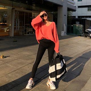 Loose-fit V-neck Sweater In 5 Colors