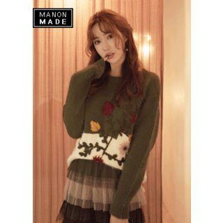 Flower-embroidered Dip-back Sweater