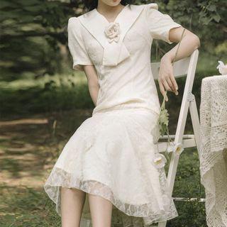 Lace V-neck Short-sleeve Mermaid Midi Dress