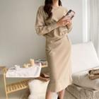 Monotone T-shirt & Skirt Loungewear Set