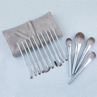 Set Of 14: Makeup Brush / Case