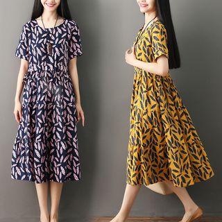 Leaf Print Short-sleeve Midi A-line Dress
