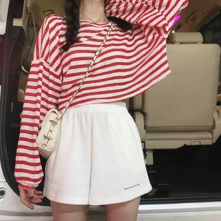 Striped Long-sleeve Loose-fit T-shirt / Lettering Shorts