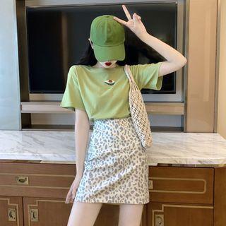Set: Short-sleeve Avocado Print T-shirt / Mini Pencil Skirt