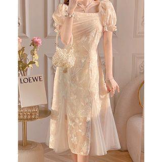 Puff-sleeve Beaded A-line Dress / Midi Dress