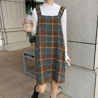 Mock-turtleneck Long-sleeve T-shirt / Plaid Pinafore Dress