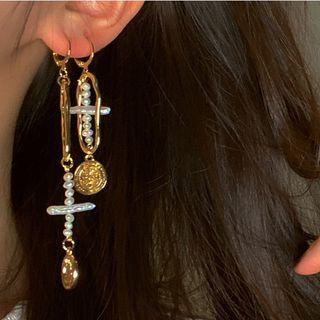 Non-matching Faux Pearl & Alloy Coin Dangle Earring 1 Pair - One Size