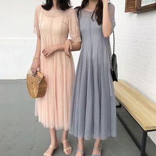 Set: Plain Slipdress + Mesh Short-sleeve Midi Dress