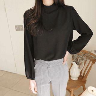 Mock-neck Faux-pearl Buttoned Top