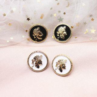 Embossed Disc Alloy Earring