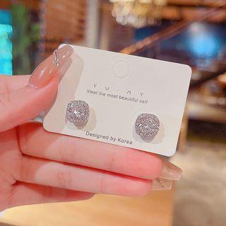 Rhinestone Earring E2974 - Silver - One Size