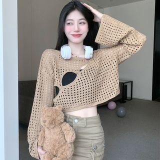 Round Neck Perforated Crop Knit Top / Cropped Camisole Top