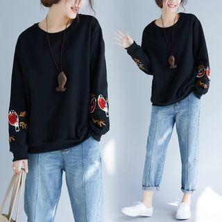 Round Neck Embroidered Sweatshirt Black - One Size