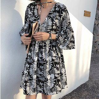 3/4-sleeve Floral Print Open-back Smock Dress