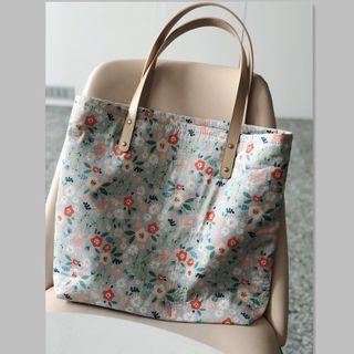 Floral Print Canvas Tote Bag Floral - Gray - One Size