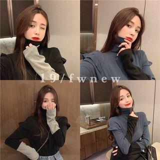Long-sleeve Mock-neck Paneled T-shirt
