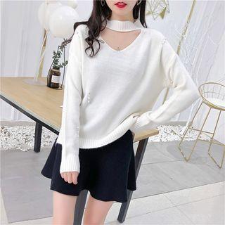 Long-sleeve Faux Pearl Halter Knit Top