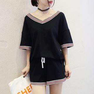 Set: Striped Elbow Sleeve T-shirt + Drawstring Shorts