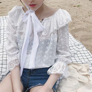 Elbow-sleeve Lace Blouse