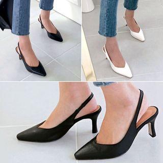 Pointy Spool-heel Slingbacks Pumps