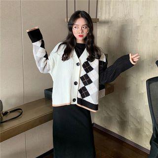 Plain Plaid Loose-fit Cardigan