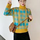 Turtleneck Plaid Sweater / Midi H-line Knit Skirt