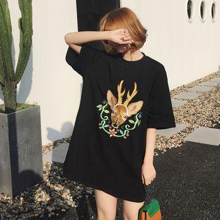 Deer Embroidered Elbow-sleeve T-shirt Dress
