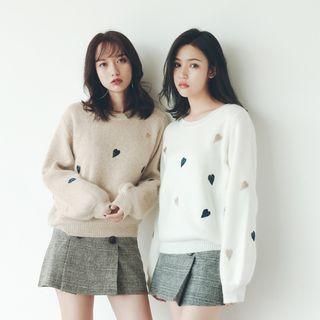 Lantern-sleeve Heart Embroidered Sweater