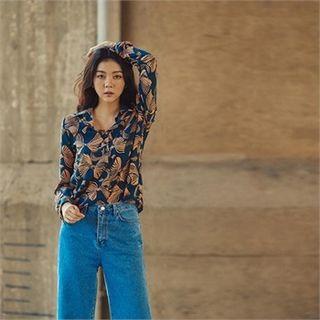 Ribbon-pattern Blouse