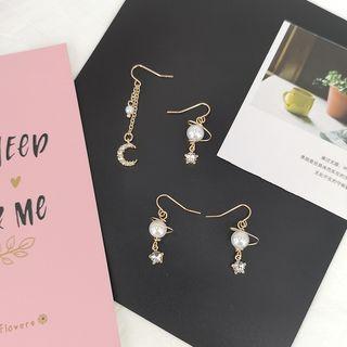 Non-matching Rhinestone Faux Pearl Moon & Star Dangle Earring