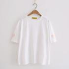 Heart Embroidered Short Sleeve T-shirt