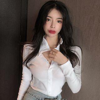 Collared Long-sleeve Ribbed Buttoned Top