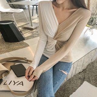 Knotted Two-tone Top